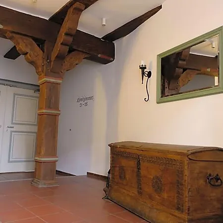 Altes Rathaus Hotel-restaurant-cafe Hotel