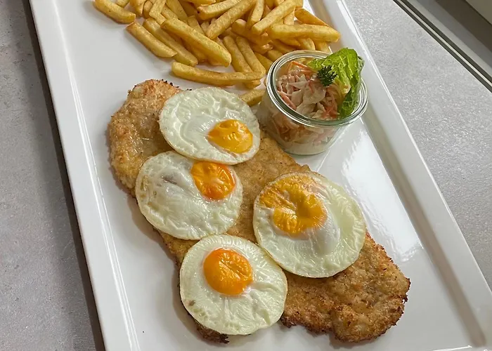 Hotel Altes Rathaus Hotel-restaurant-cafe